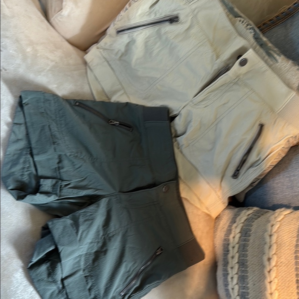 Athleta Women's Athletic Shorts - Green and Tan